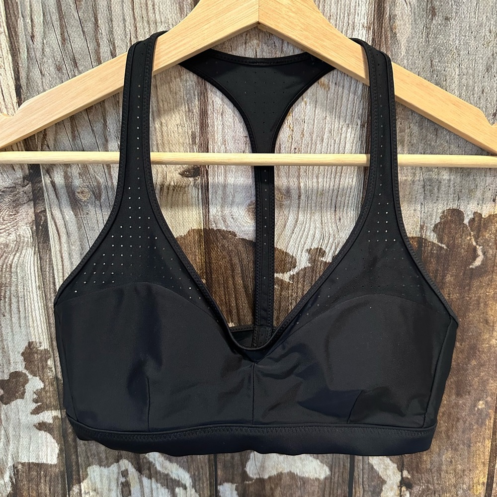 Lululemon size 6 black. Swim top or sports bra
